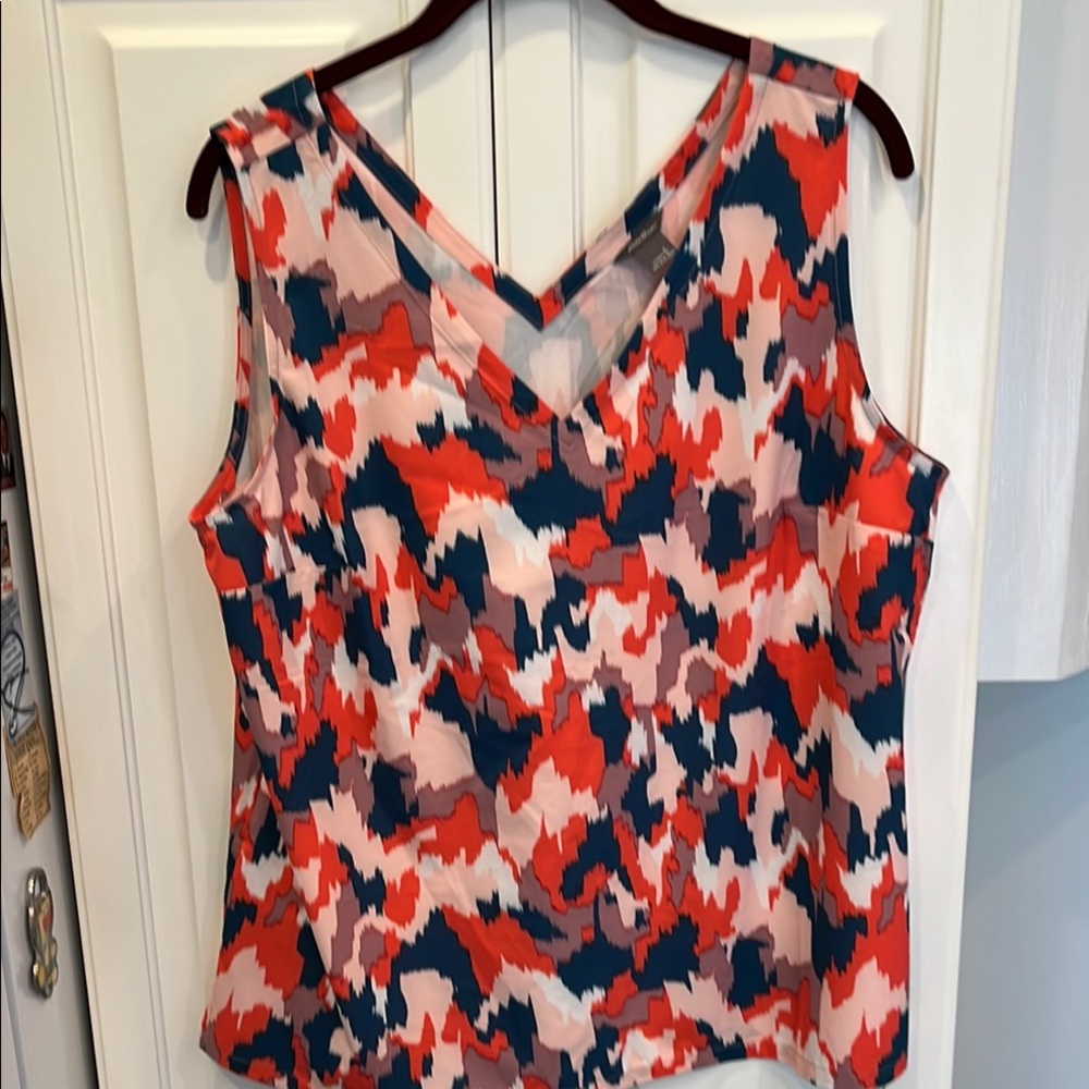 Eddie Bauer Womens PolyCotton V-Neck Sleeveless Tank Top